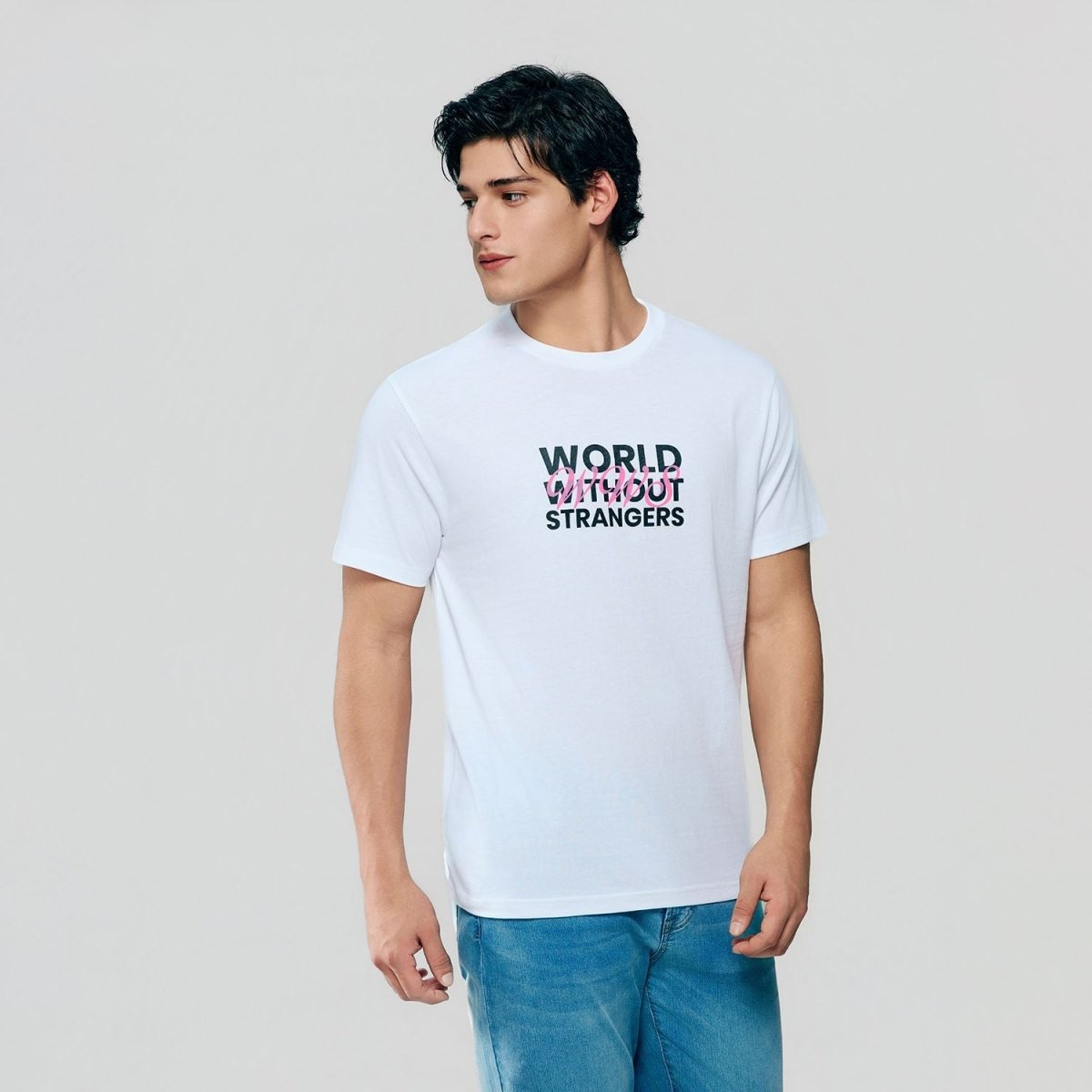Men Slim World Without Strangers Print Tee