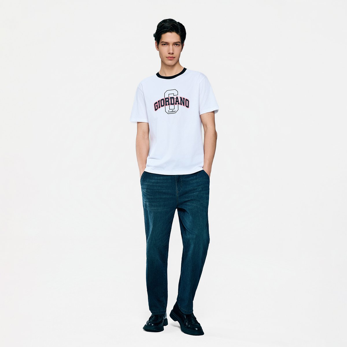 Men's Cotton Crew Neck Slim Fit Print T-Shirt