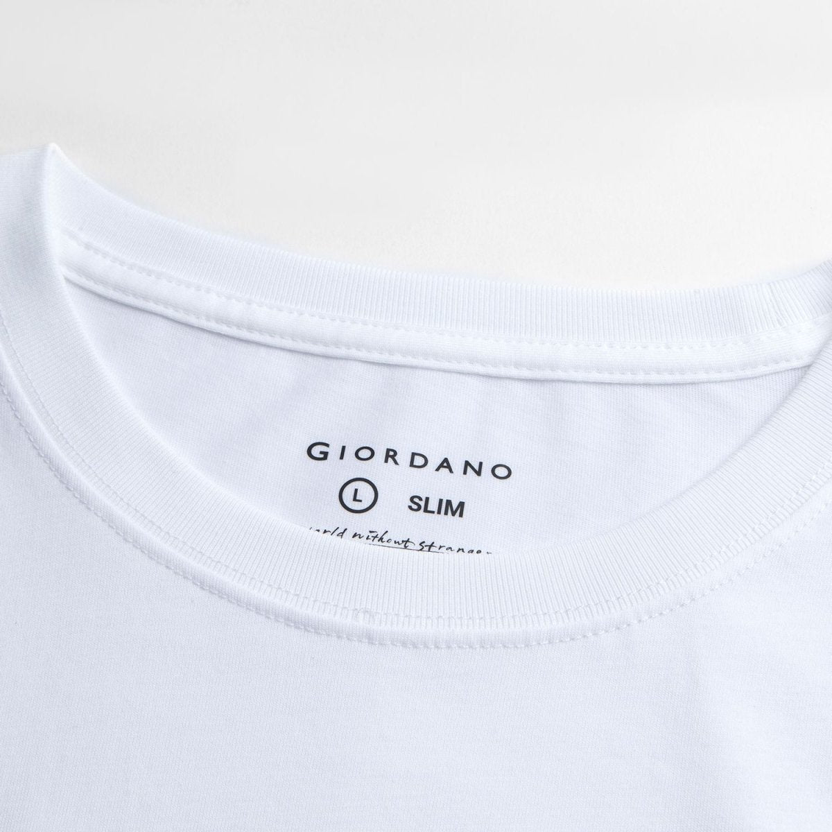 Men's Slim Fit Lion Graphic Tee