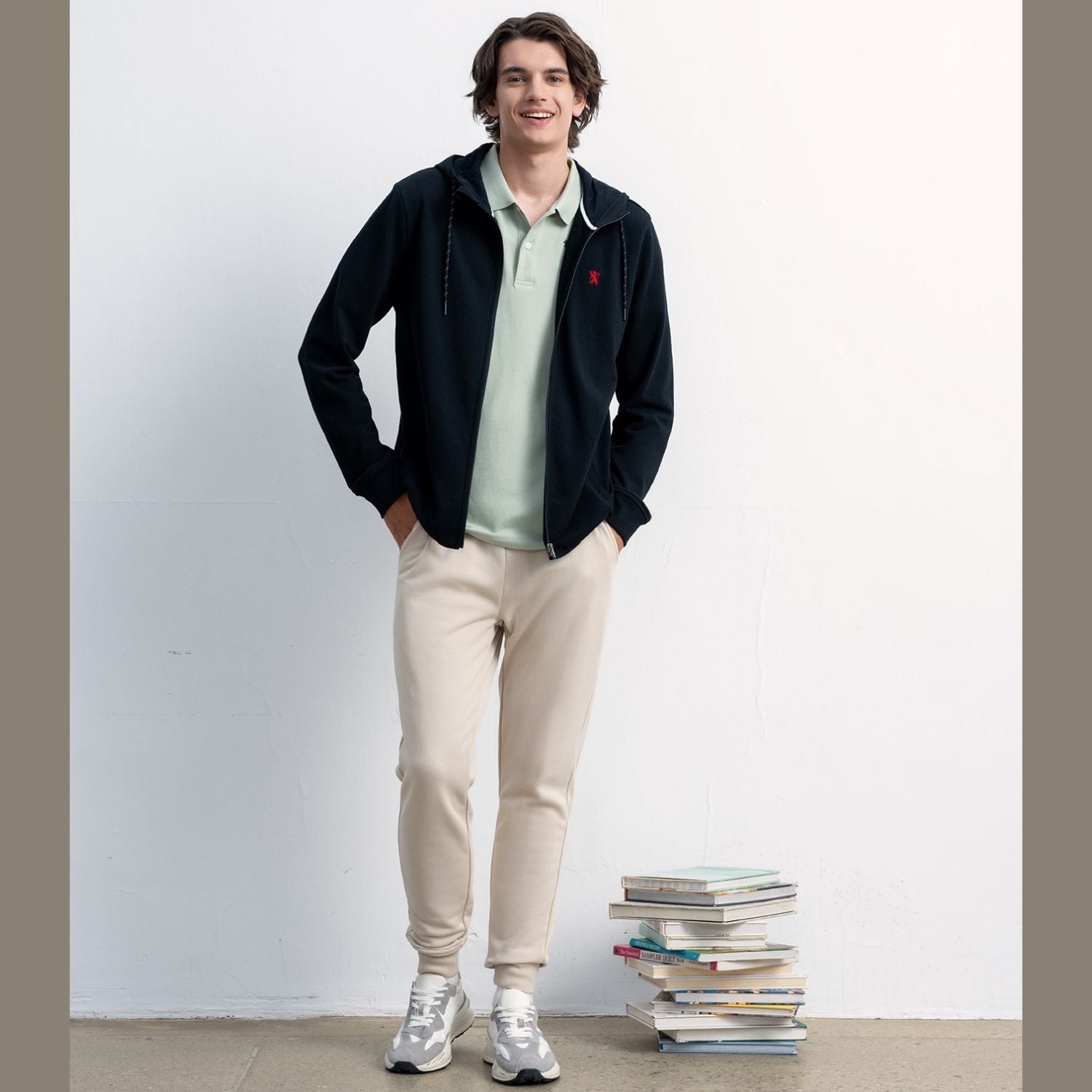 Cotton/Polyester French Try Mid Rise Slim Triple Elastic Wrist Joggers