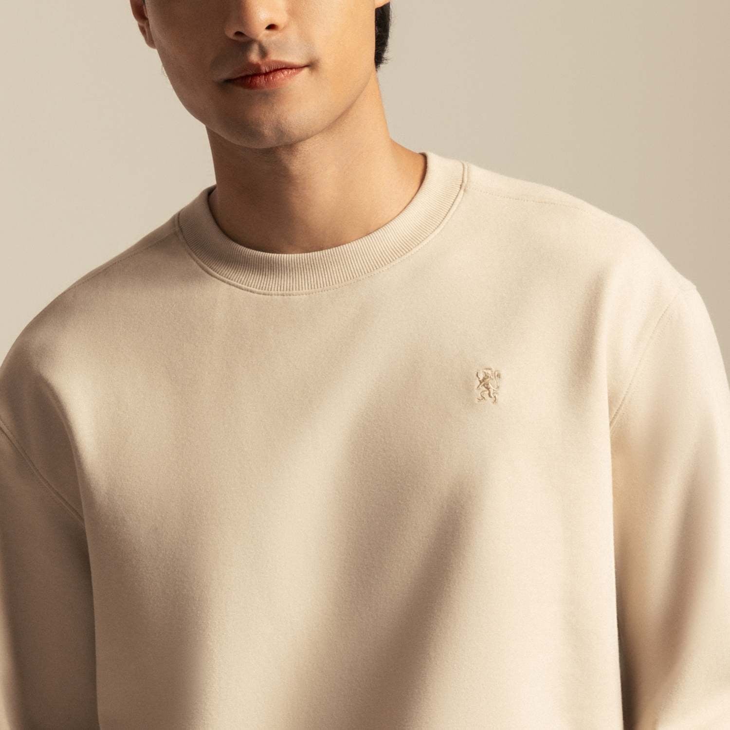 Men’s Slim Henley Short-Sleeve Button Front Tee
