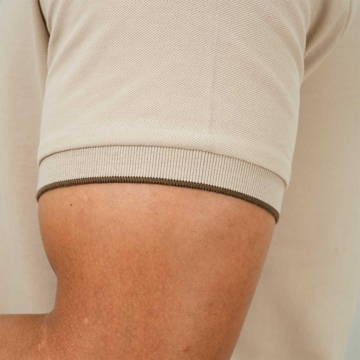 Men's Slim Fit Pique Polo: Elevated Comfort, Modern Style