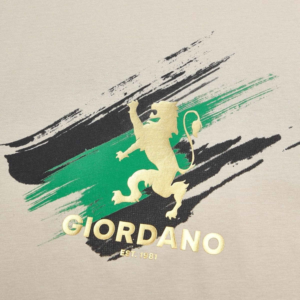 Men's Slim Fit Lion Graphic Tee