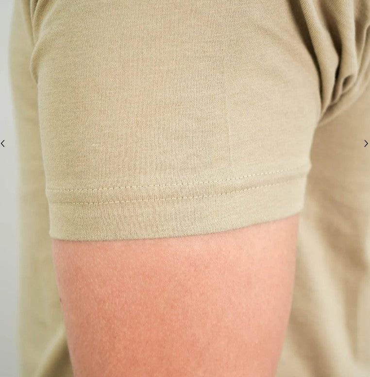 Men's Cotton Signature Print Slim Fit Tee