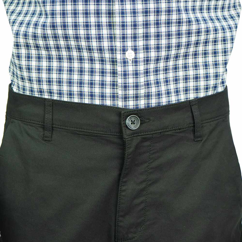 Men's Twill Low Rise Slim Taper Khaki Pant