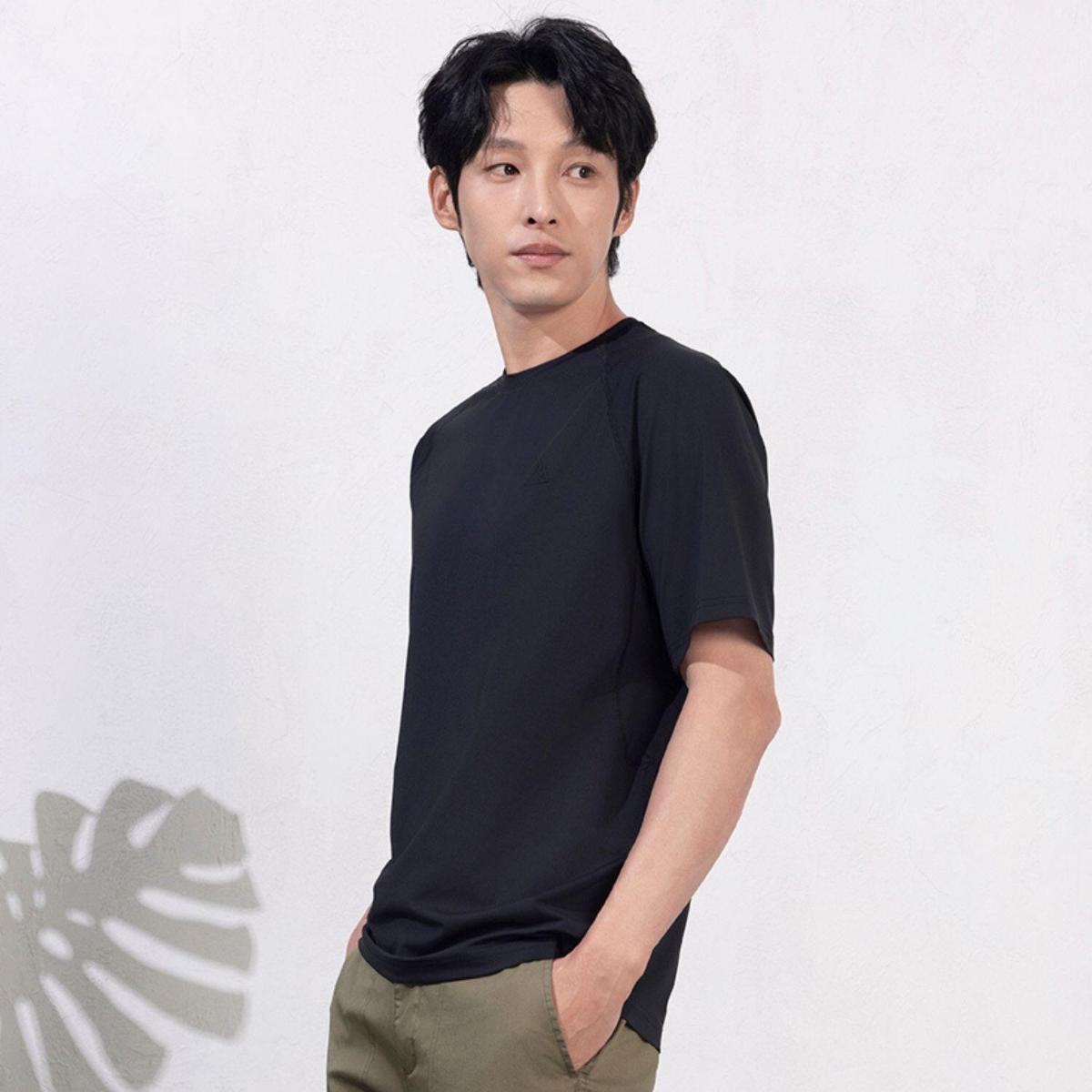 Men's Active Fit Color Block Tee