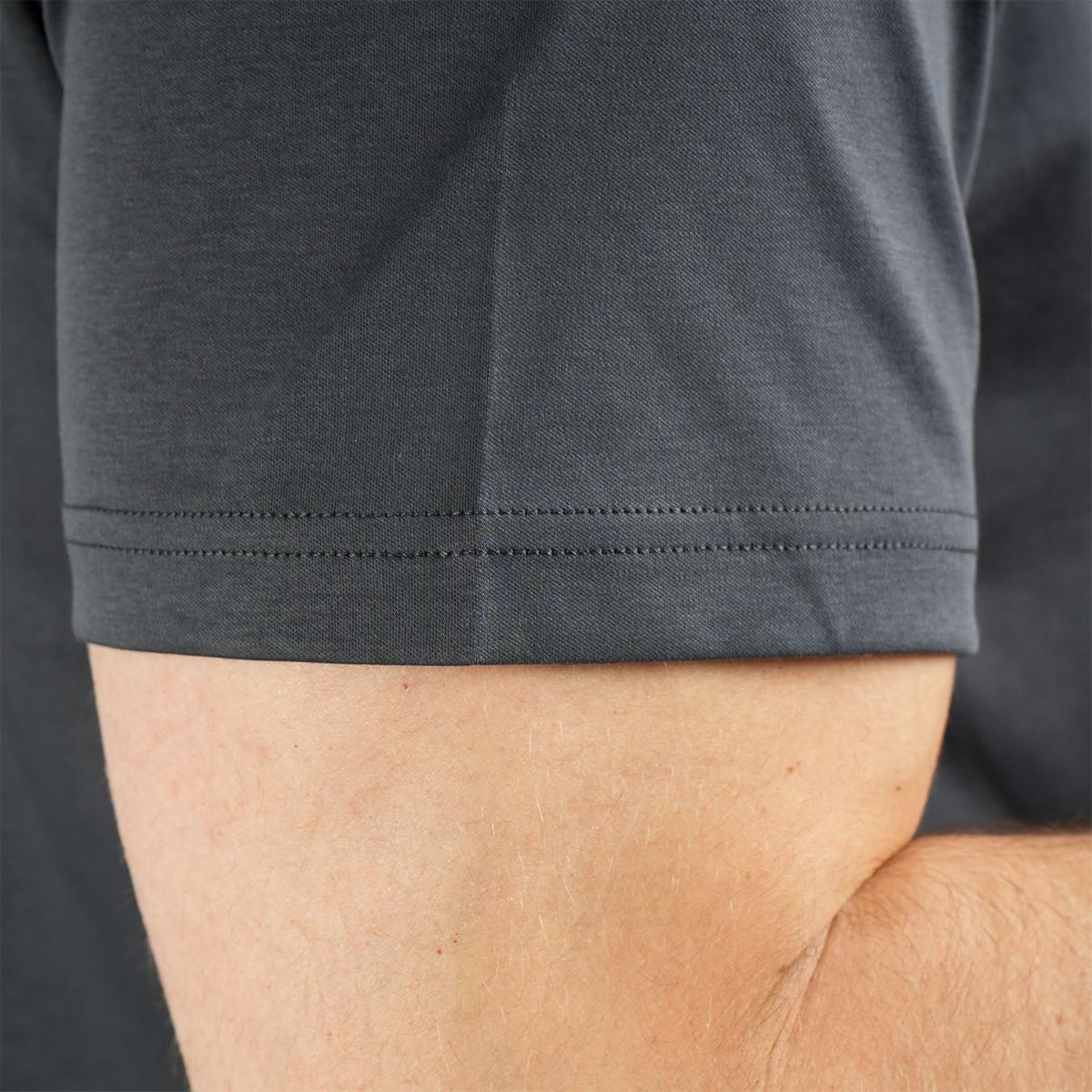 Men's Slim Fit Liquid Touch Smart Collar Tee