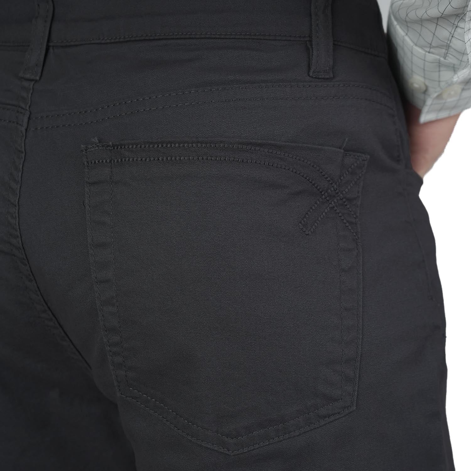 Men's Regular Taper Stretch Twill Pants