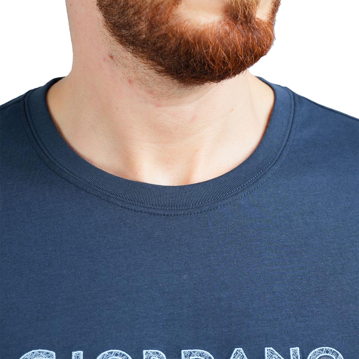 تي شيرت قطني جيرسي بطبعة نحيفة وأكمام قصيرة ورقبة دائرية