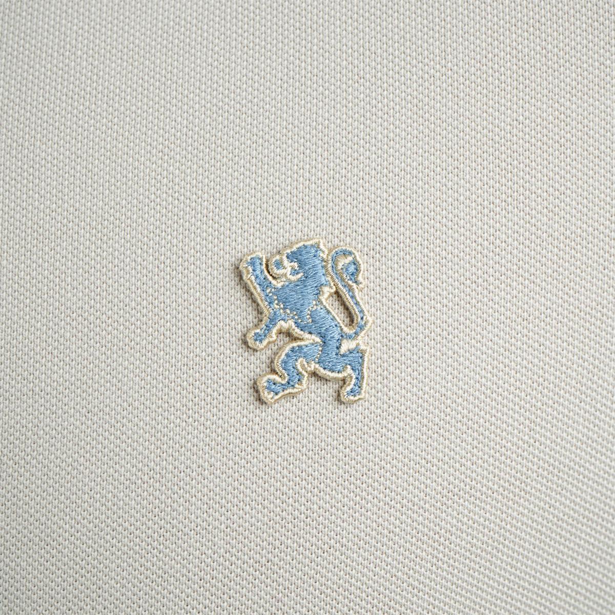 Men's Performance Slim Fit Lion Embroidery Solid Polo