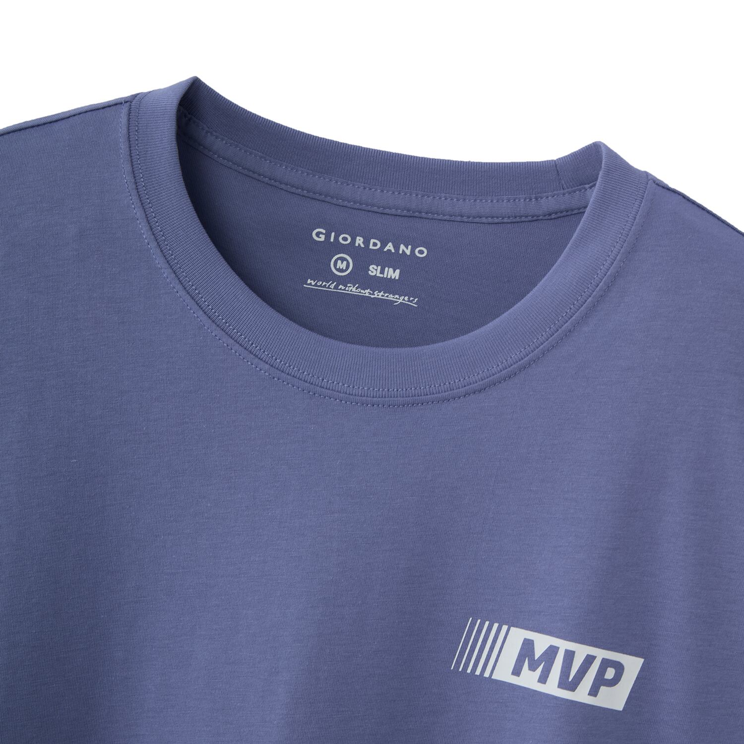 تي شيرت رجالي من القطن بقصة ضيقة ومطبوع عليه رسالة