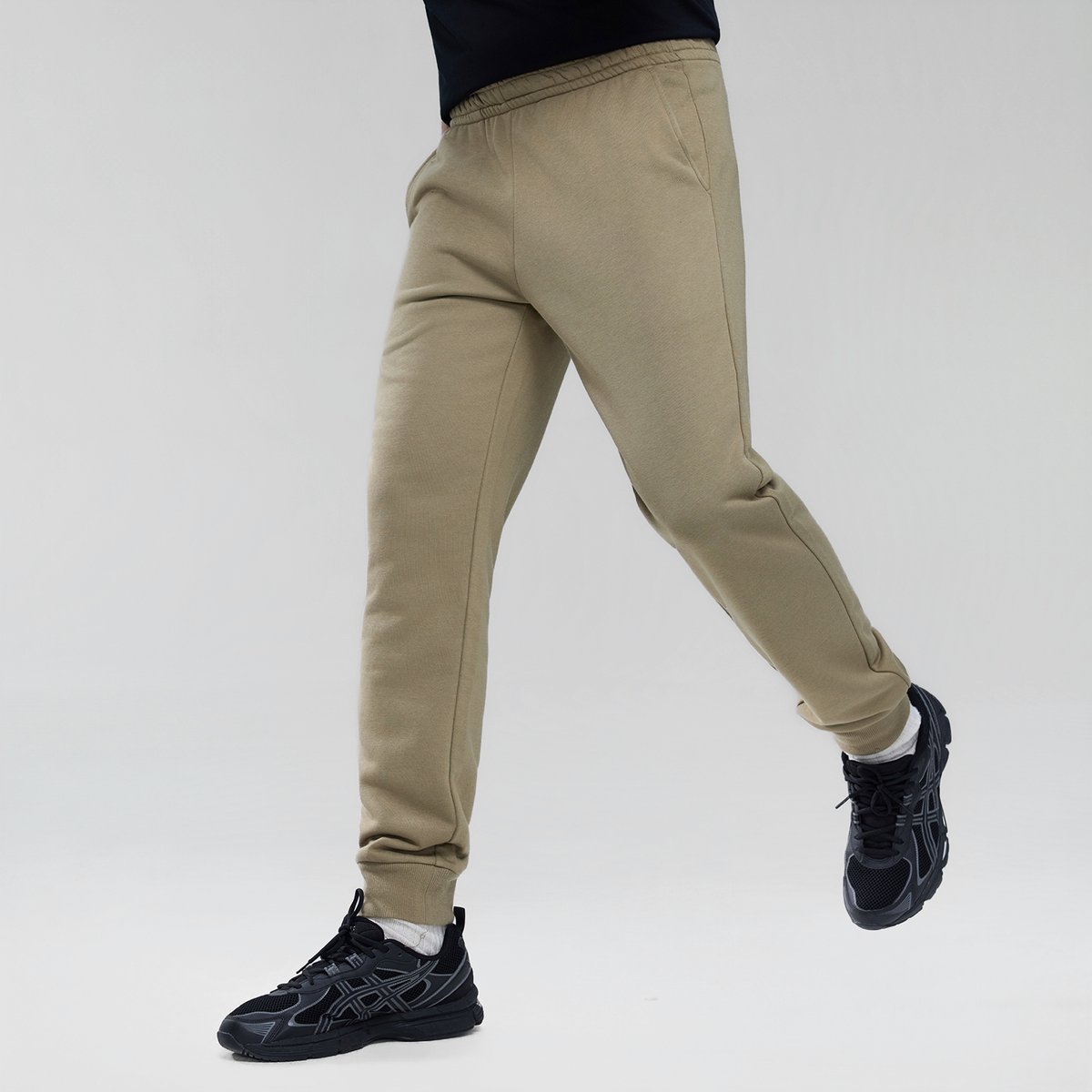COTTON/POLYESTER FRENCH TERRY MID RISE SLIM TAPER JOGGER (KNIT)