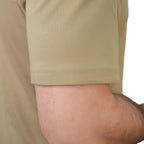 تي شيرت رجالي من القطن بقصة ضيقة ومطبوع عليه رسالة