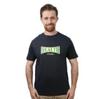 تي شيرت رجالي من القطن بقصة ضيقة ومطبوع عليه رسالة