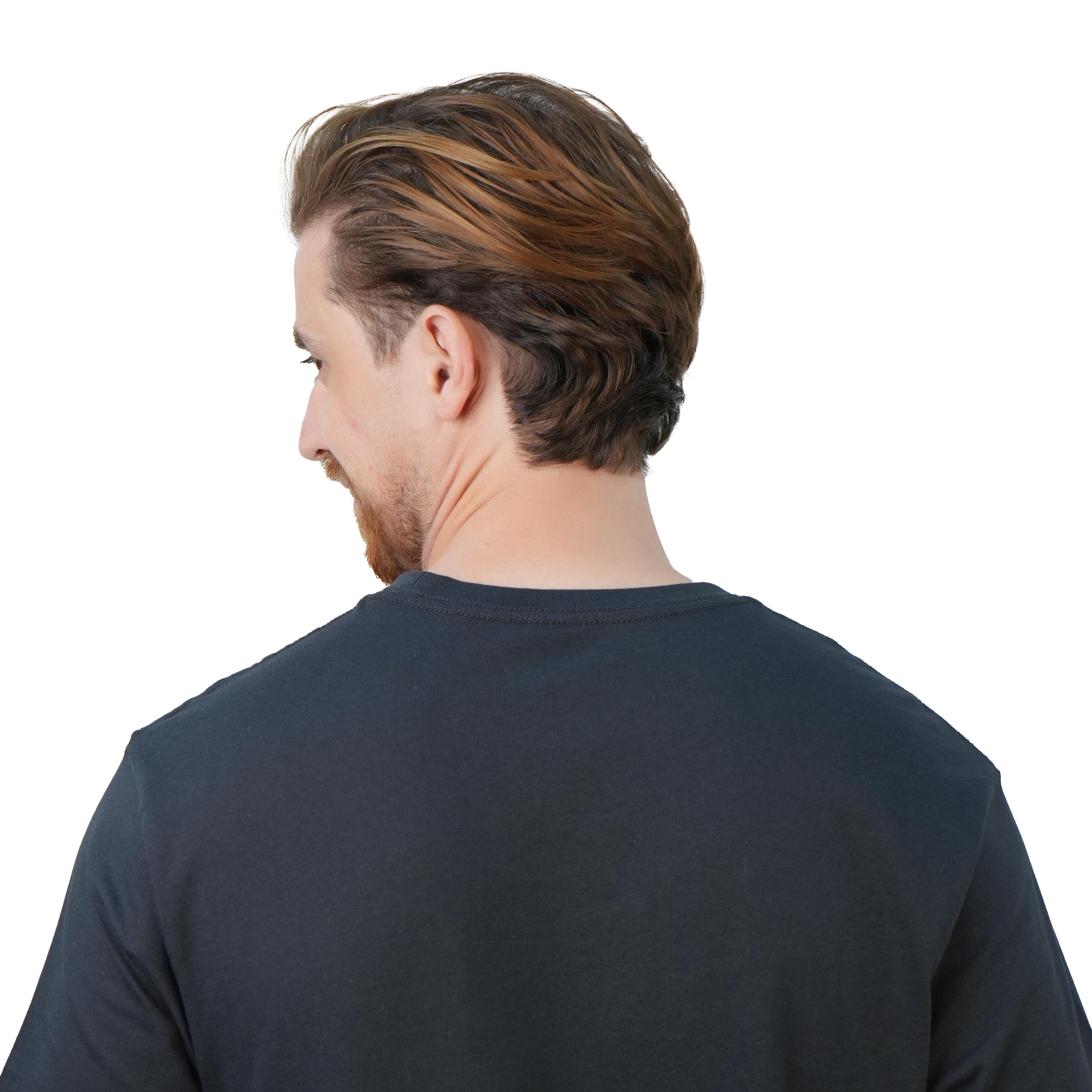 تي شيرت رجالي من القطن بقصة ضيقة ومطبوع عليه رسالة