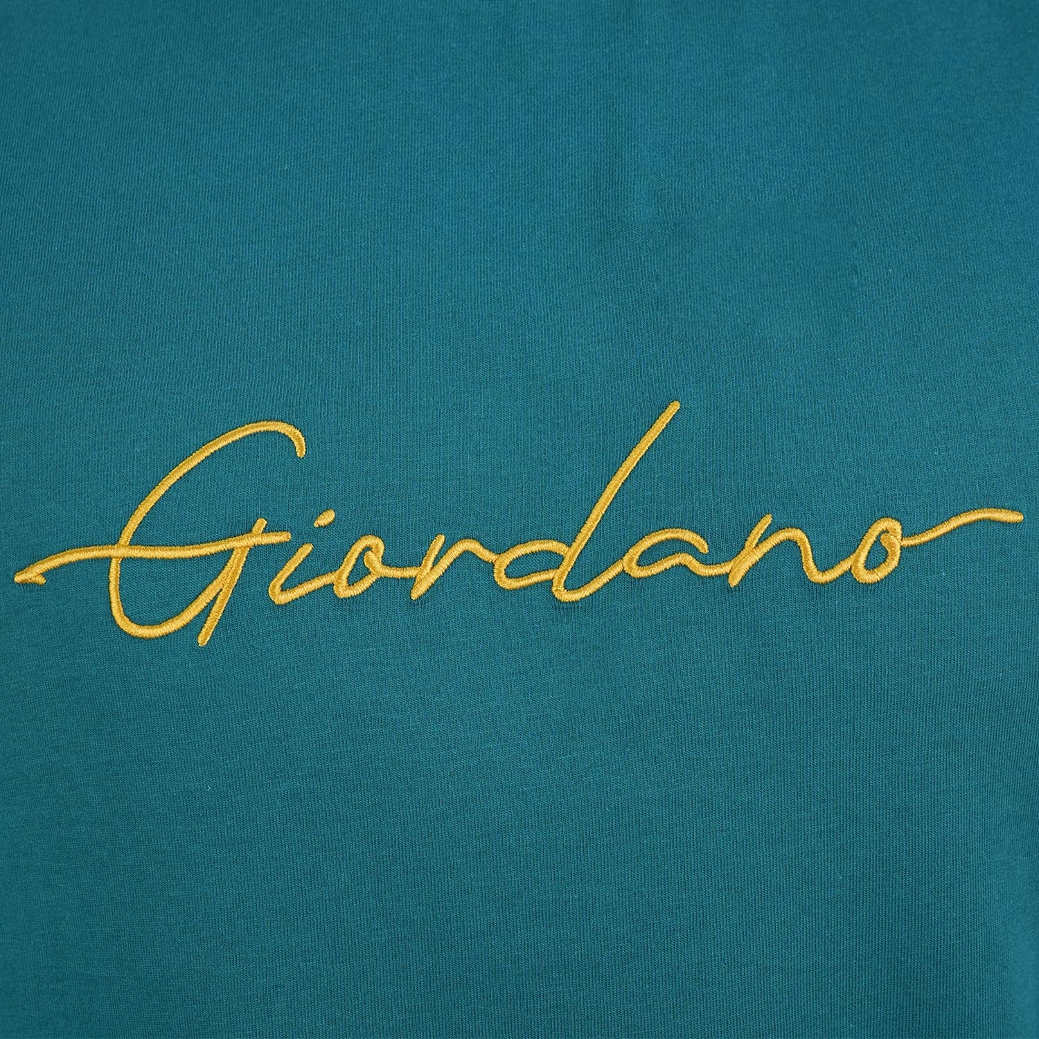 Men's Slim Fit Cotton Signature Print Tee