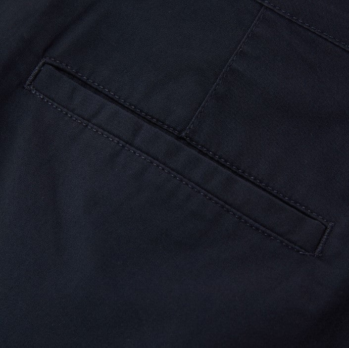 Man's Shorts Cotton/Spindex Twill Low Rise Slim Triple Bermuda