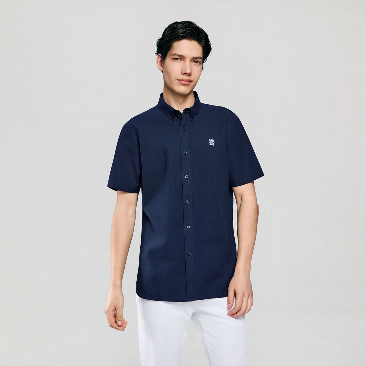 Men's Cotton Oxford Slim Fit Short-Sleeve Shirt with Embroidery