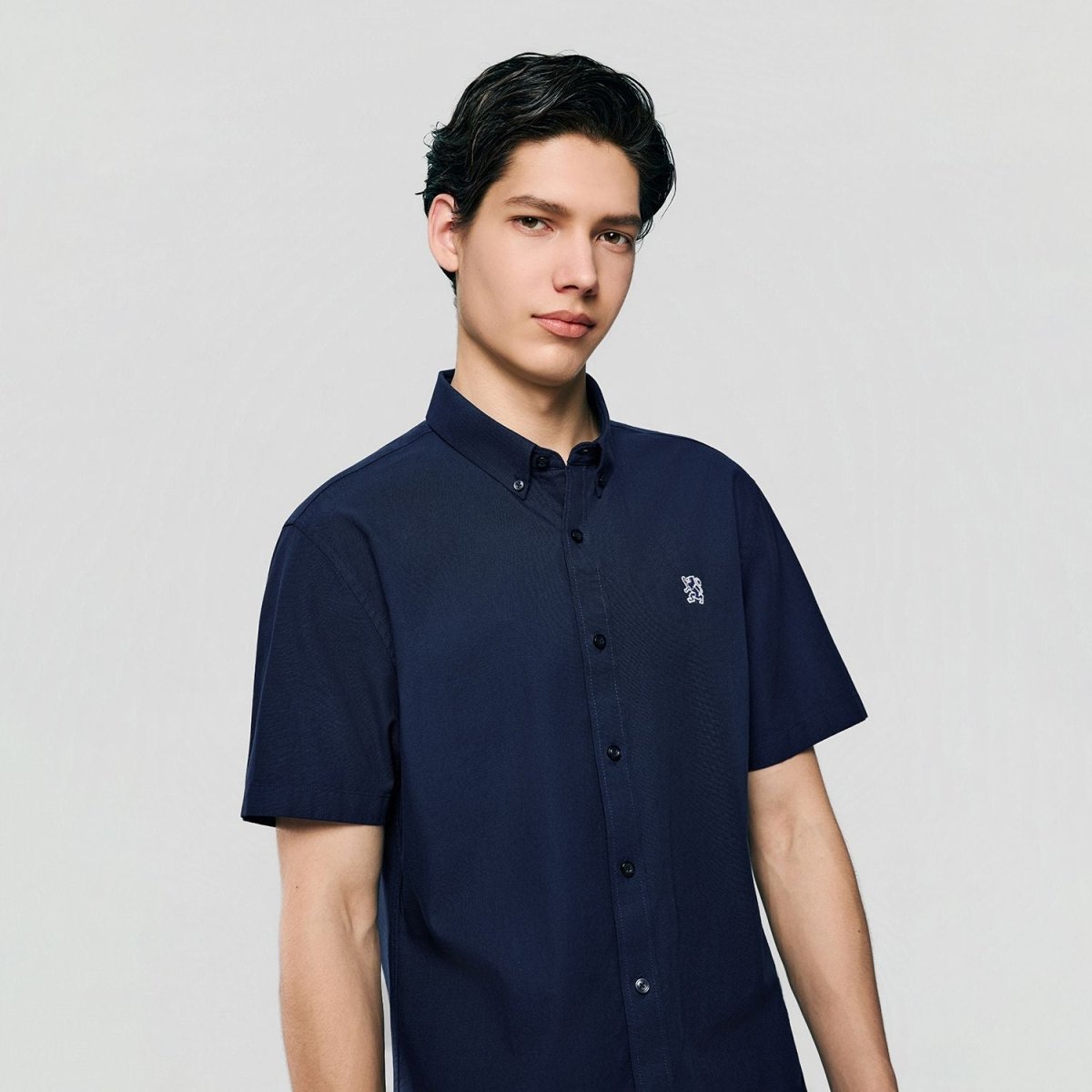 Men's Cotton Oxford Slim Fit Short-Sleeve Shirt with Embroidery