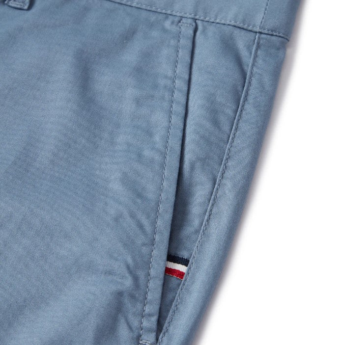 Man's Shorts Cotton/Spindex Twill Low Rise Slim Triple Bermuda