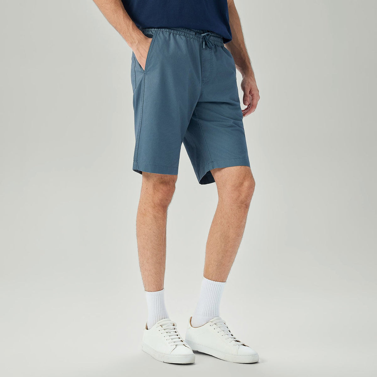Men's Slim Fit Elastic Waist Bermuda Cotton Twill Mid Rise