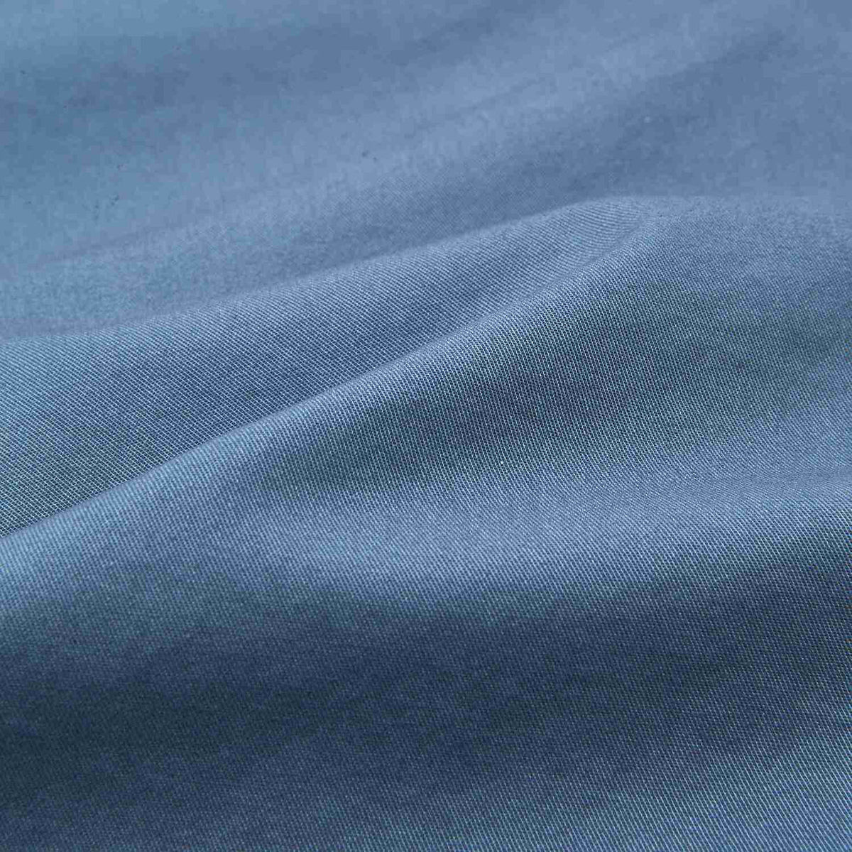 Men's Slim Fit Elastic Waist Bermuda Cotton Twill Mid Rise