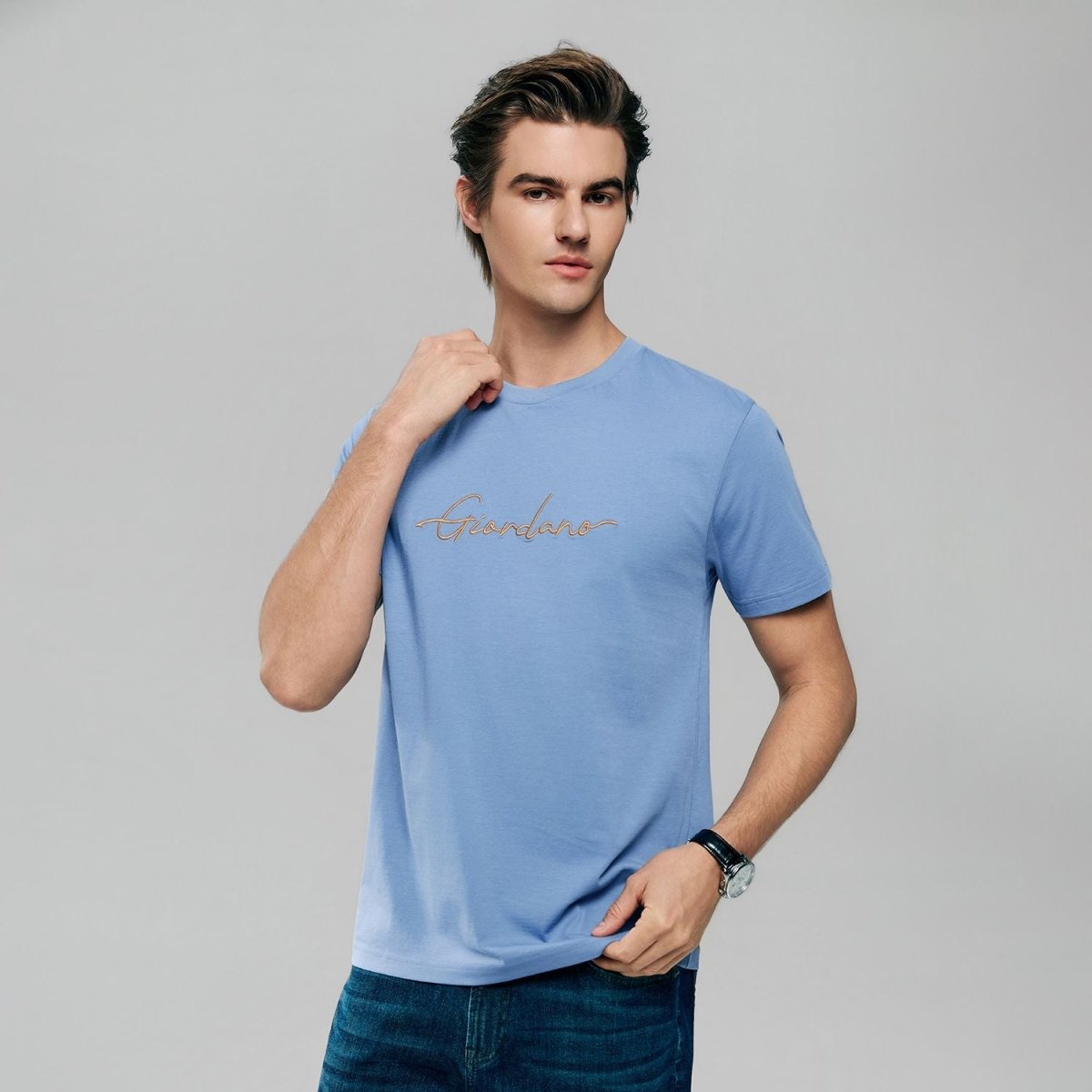 Men’s Slim Fit Cotton Signature Print Tee