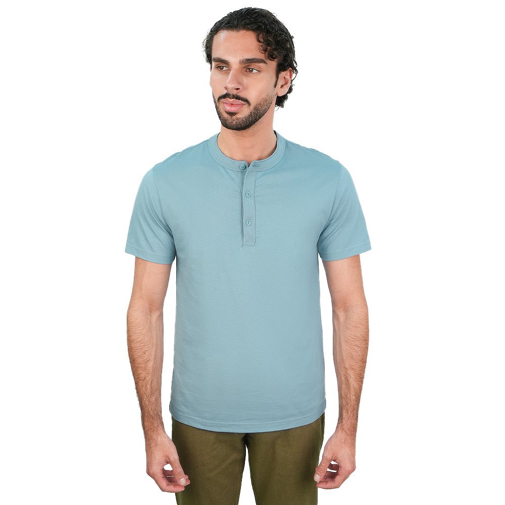 Men’s Slim Henley Short-Sleeve Button Front Tee