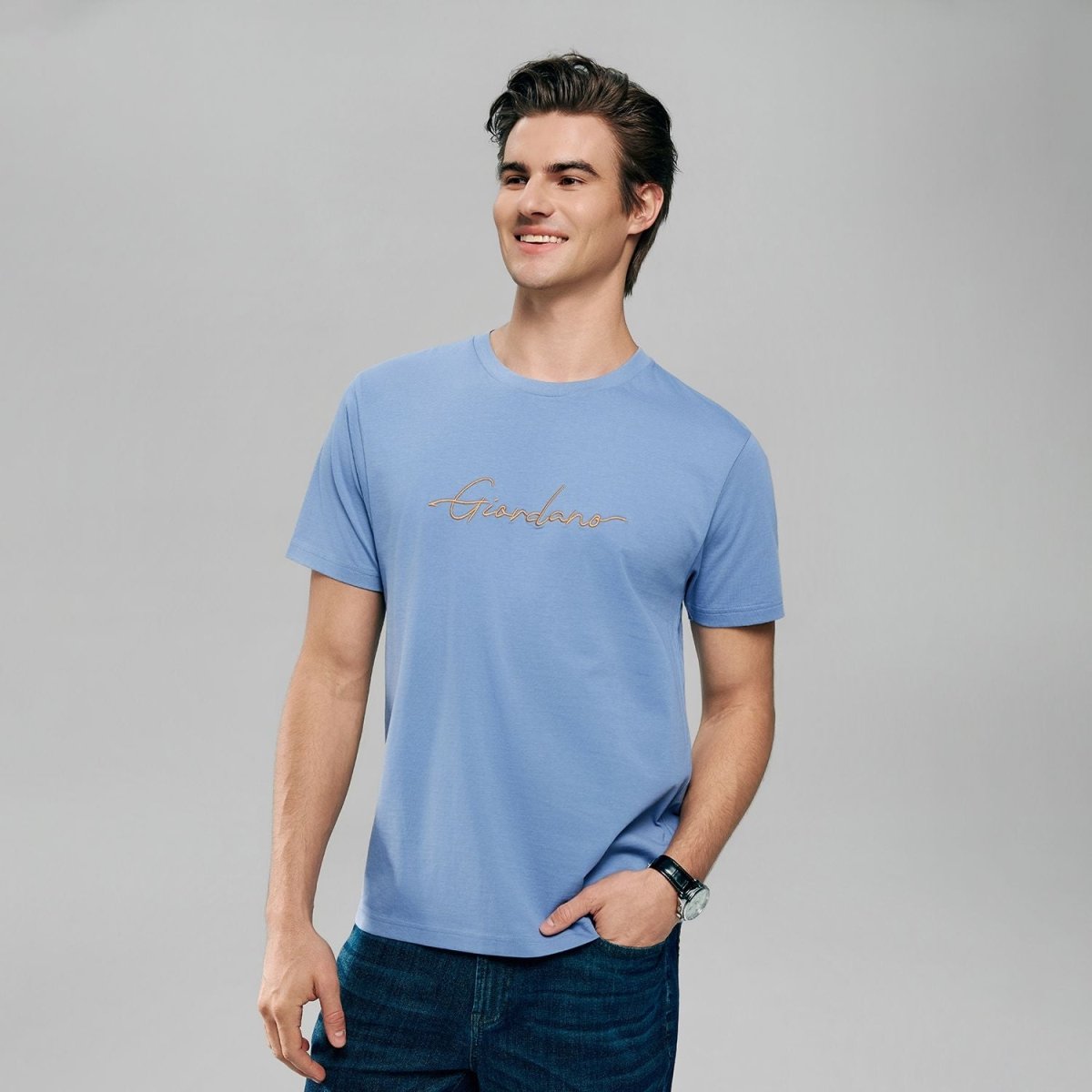 Men’s Slim Fit Cotton Signature Print Tee
