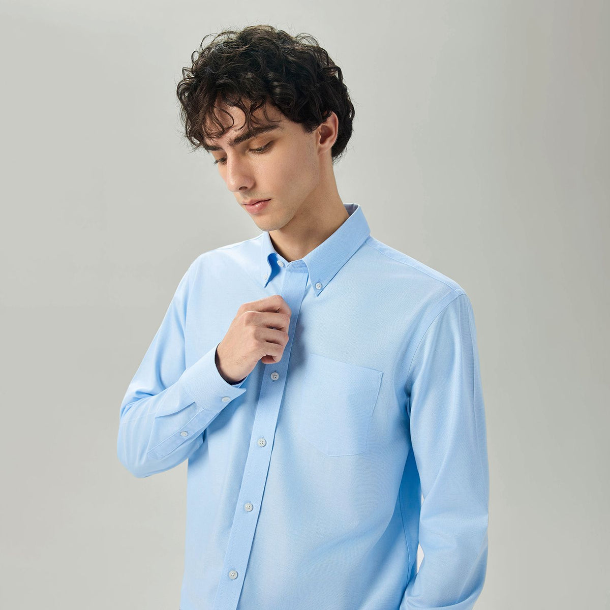 Men’s Cotton Long-Sleeve Wrinkle-Free Shirt