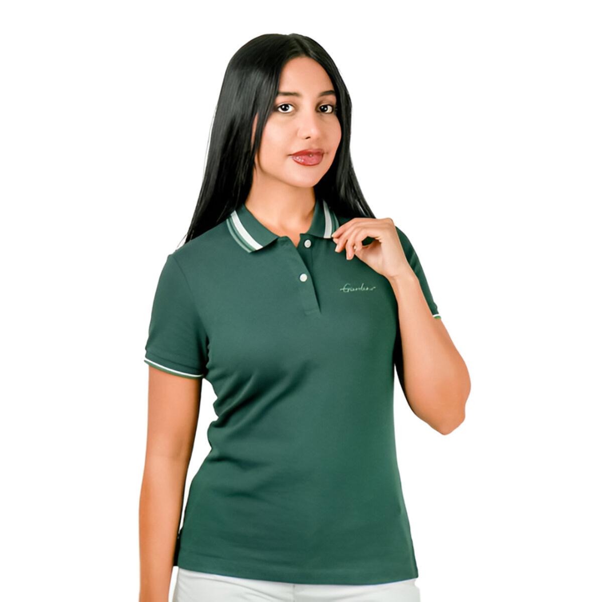 قميص بولو نسائي كلاسيكي من القطن بيكيه - قصة ضيقة، تفاصيل مطرزة