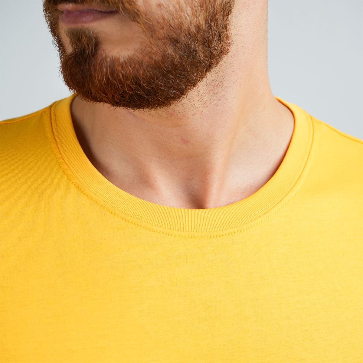 تي شيرت قطني جيرسي بطبعة نحيفة وأكمام قصيرة ورقبة دائرية