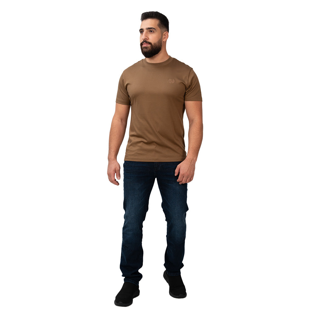 تي شيرت رجالي ضيق بلمسة سائلة ذكية