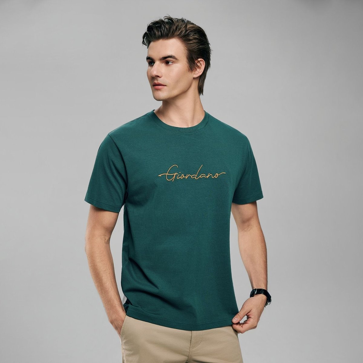 Men’s Slim Fit Cotton Signature Print Tee