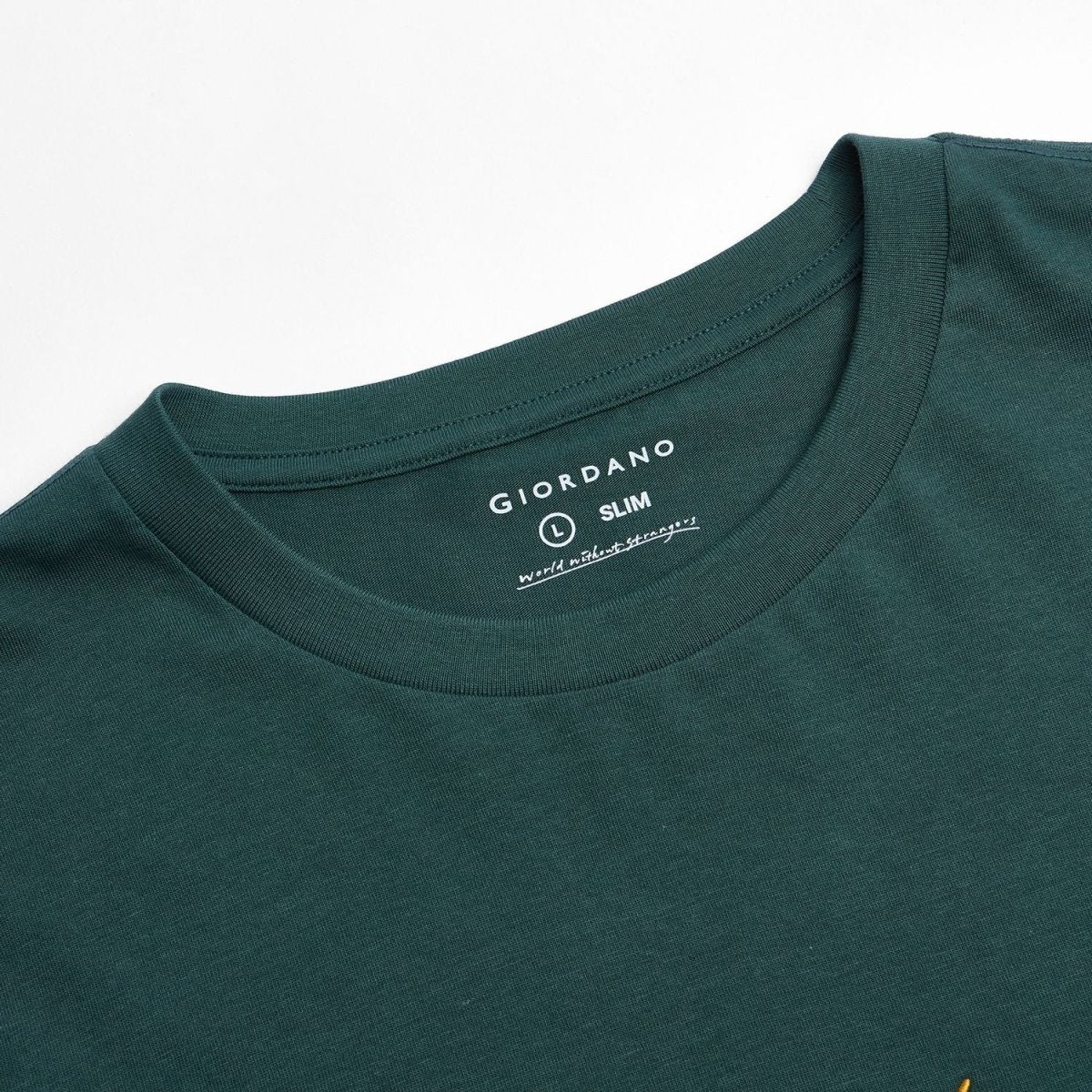 Men’s Slim Fit Cotton Signature Print Tee