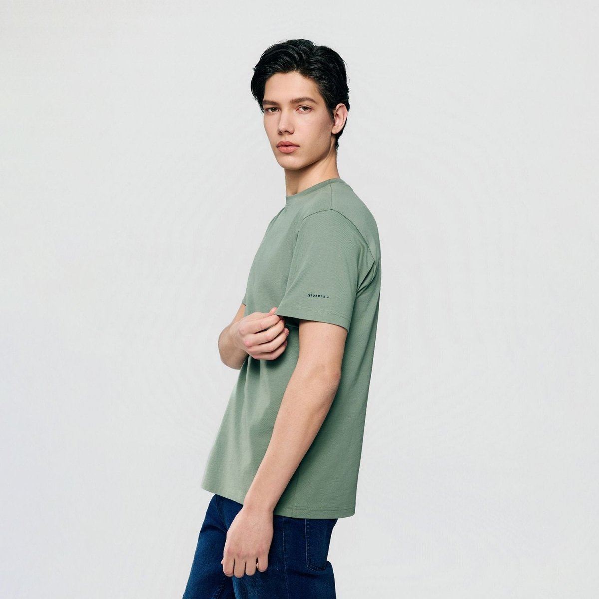 Men’s Slim Fit Cotton Crew Neck Tee