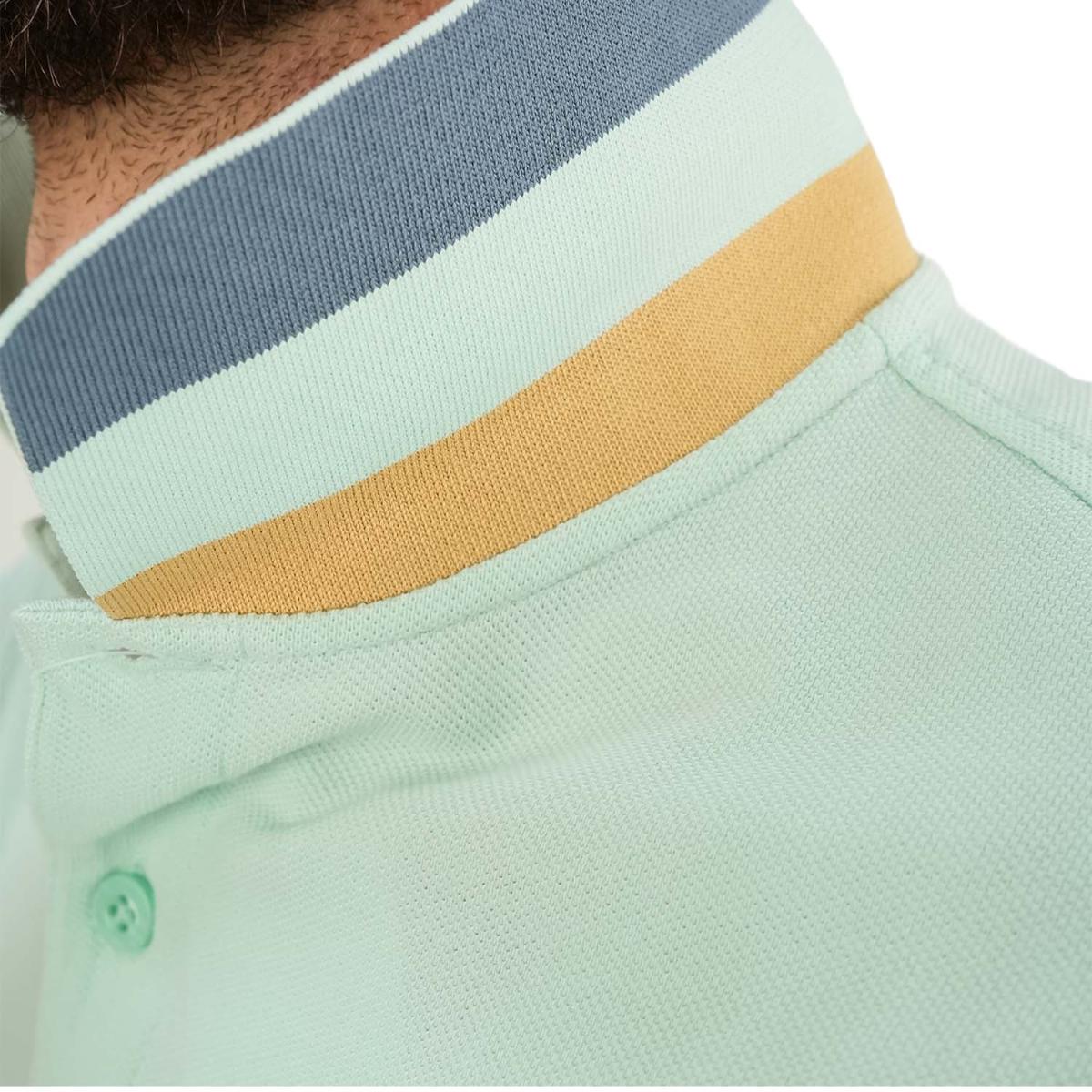 Men's Performance Polo: Classic Piqué, Tipped Collar, Embroidered Detail