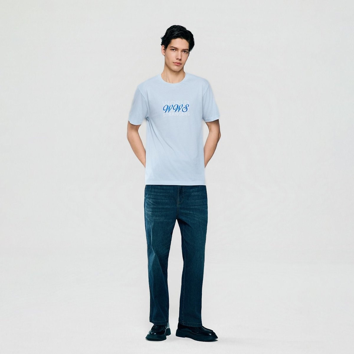 Men Slim World Without Strangers Print Tee