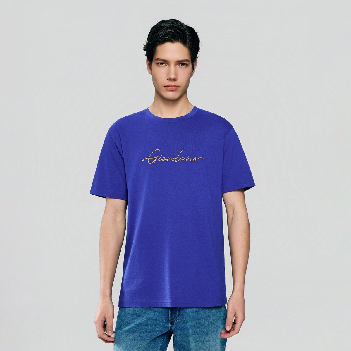 Men’s Slim Fit Cotton Signature Print Tee