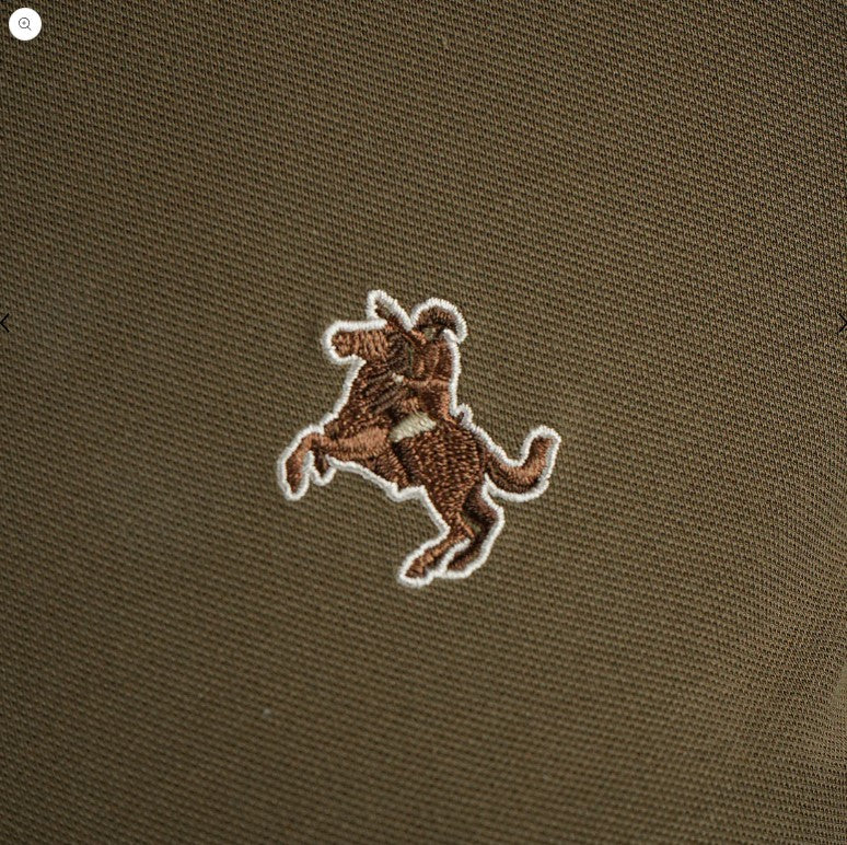 قميص بولو كلاسيكي أنيق وجريء بأكمام قصيرة من القطن/الليكرا بيكيه بلون سادة