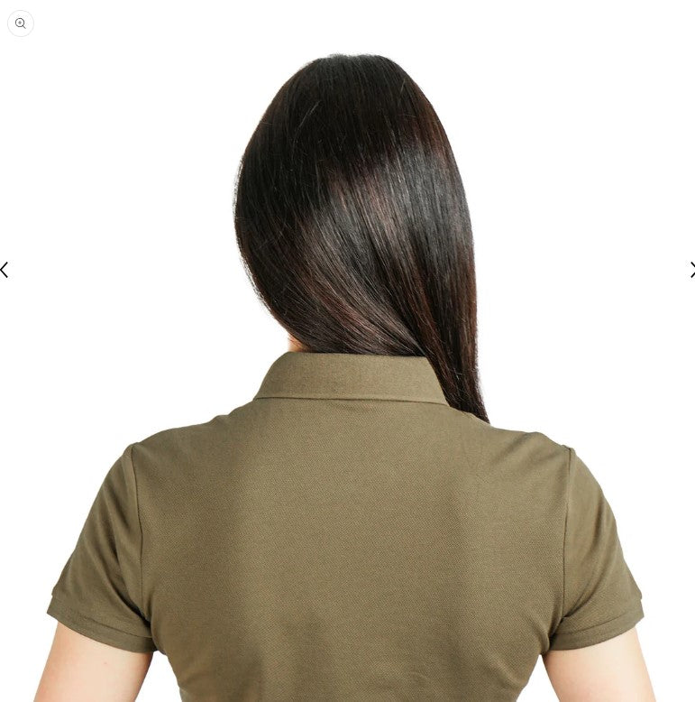 قميص بولو كلاسيكي أنيق وجريء بأكمام قصيرة من القطن/الليكرا بيكيه بلون سادة