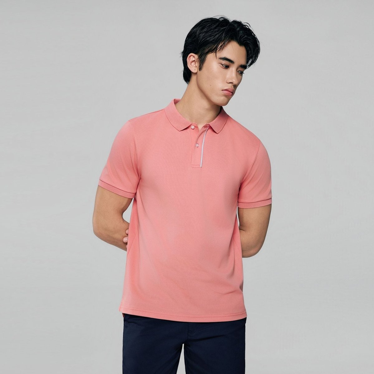 Men's Slim Fit Cool Touch Cotton Nylon Pique Flat Knit Collar Solid Polo
