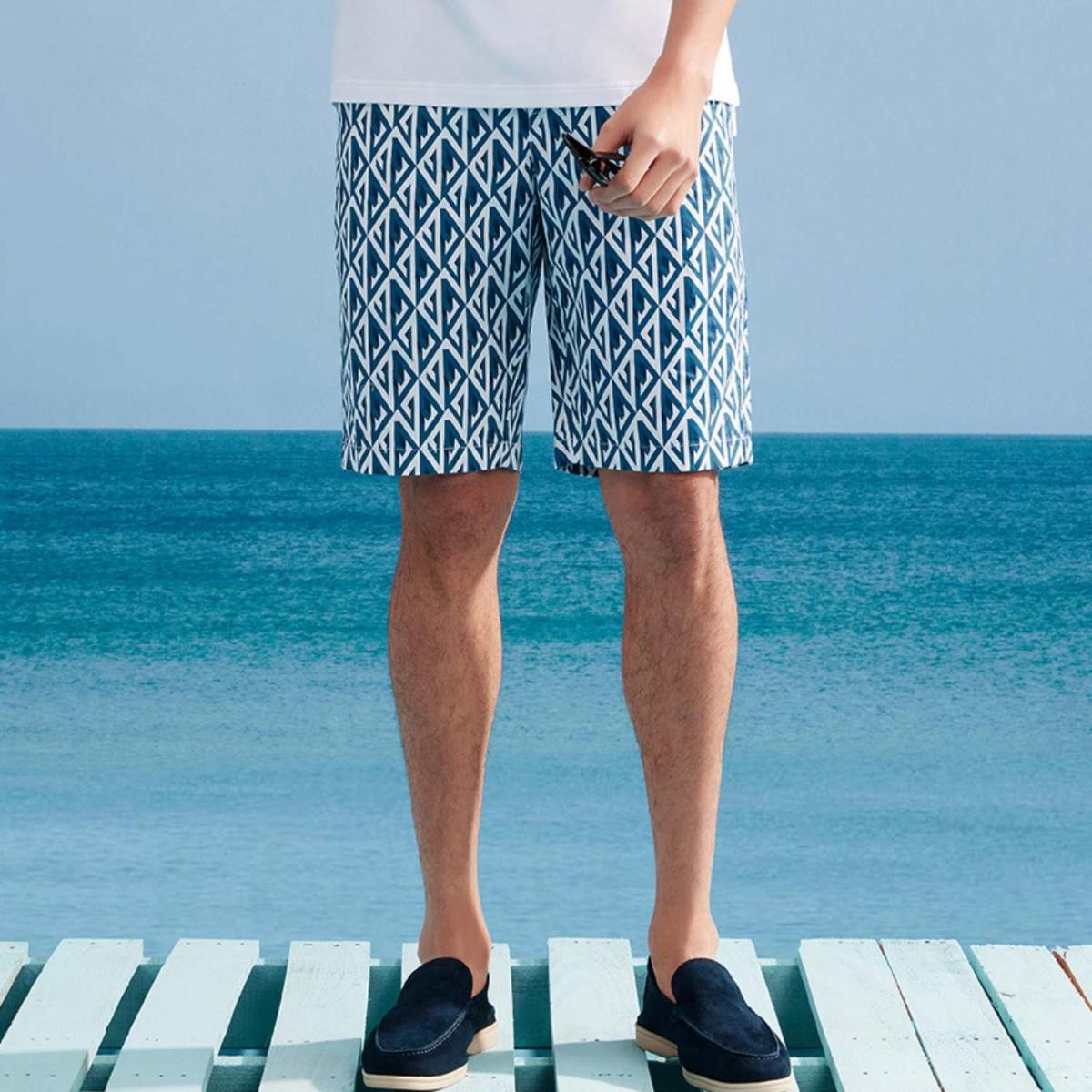 Cotton Twill Mid Rise Slim Triple Elastic Waist Bermuda