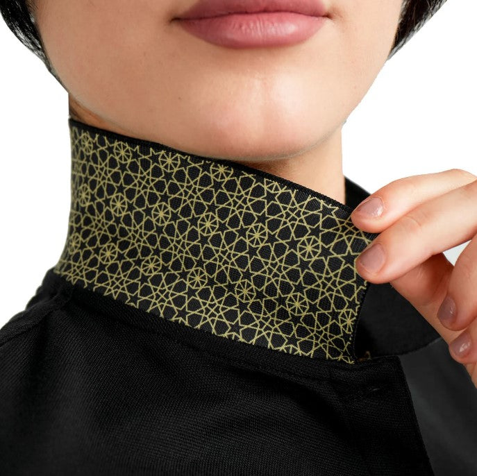 قميص بولو نابليون مطرز بقصّة Slim Fit للنساء