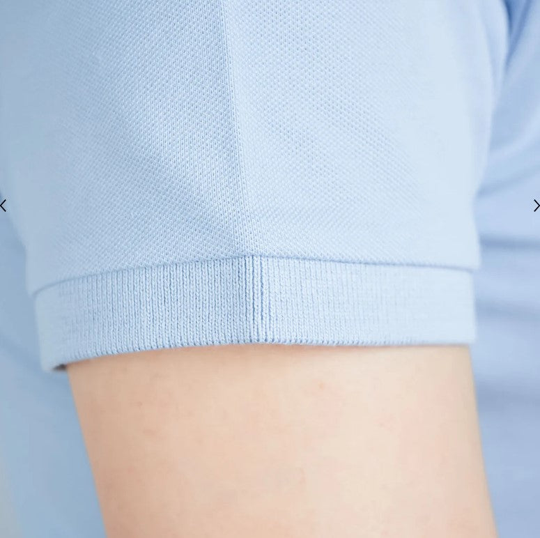 قميص بولو كلاسيكي أنيق وجريء بأكمام قصيرة من القطن/الليكرا بيكيه بلون سادة