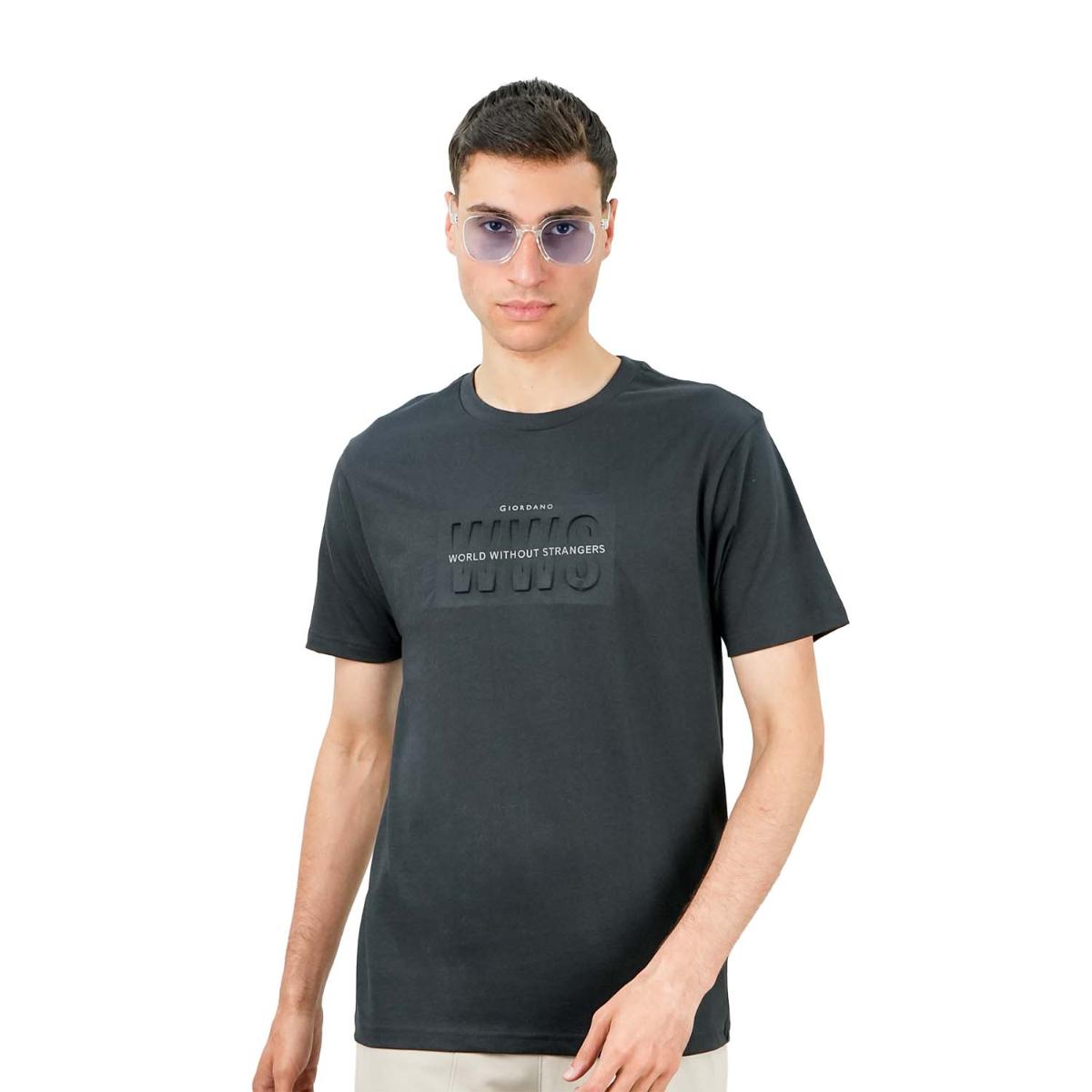 تي شيرت رجالي مطبوع عليه عبارة "عالم بلا غرباء" - قصة ضيقة، رقبة دائرية، قطن