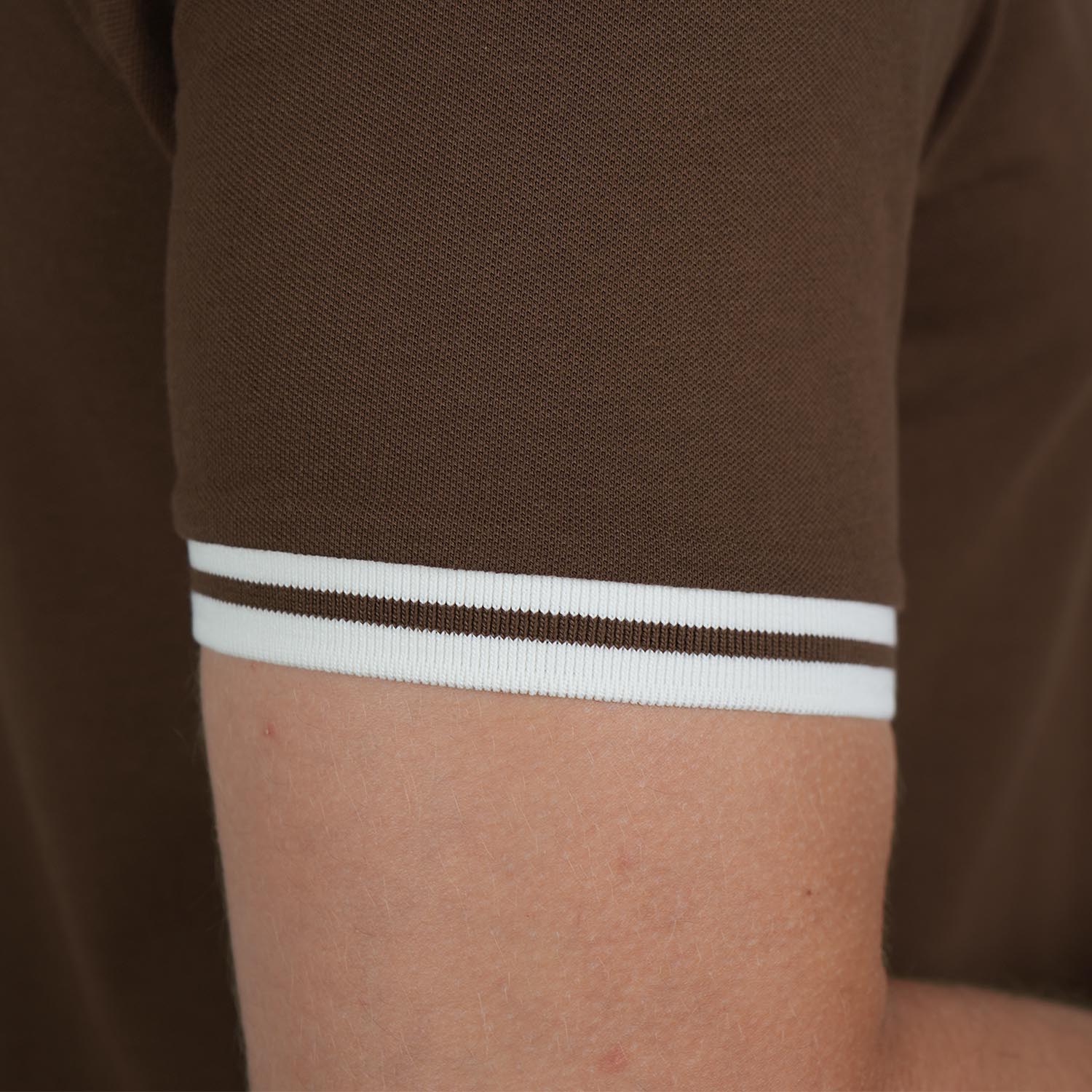 Men's Slim Fit Pique Polo: Elevated Comfort, Modern Style