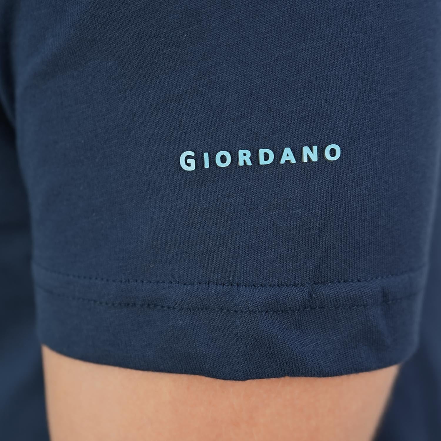 Men's Giordano Cotton Crewneck Slim Fit Tee - Short Sleeve