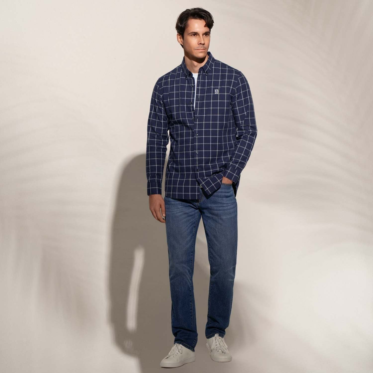 Men's Cotton Slim Oxford Shirt With Embroidery
