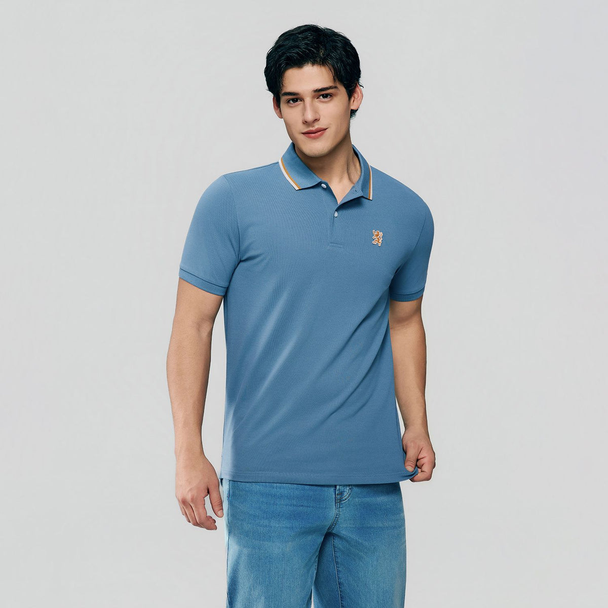 Men Slim Fit Cotton Lycra Pique Flat Knit Collar Embroidered Solid Polo